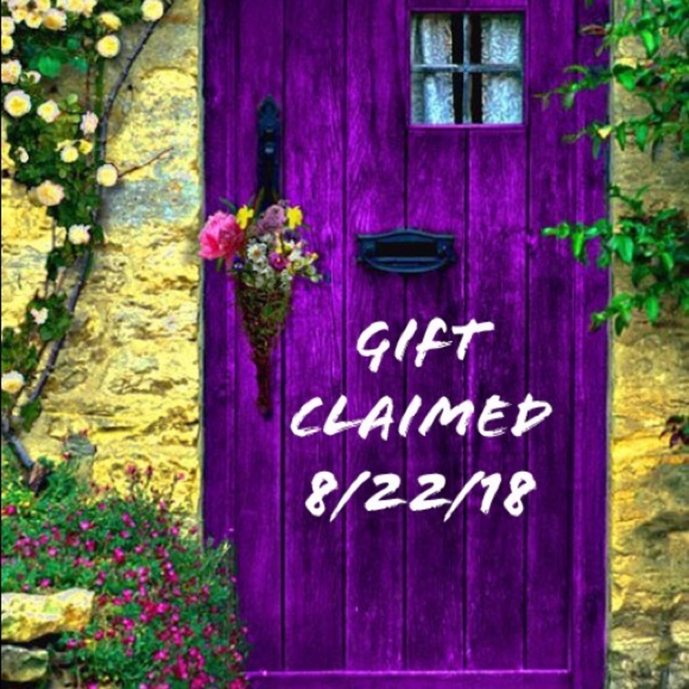 FREE GIFT WITH MY NEXT SALE! CLAIMED✔️